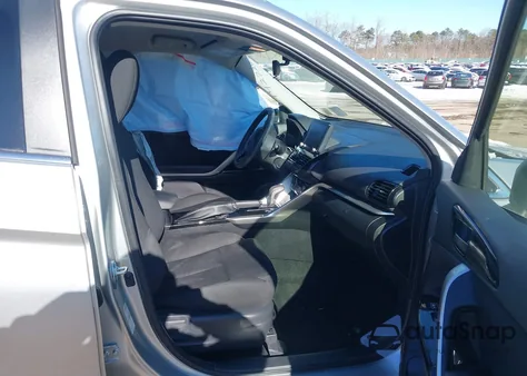 2025 Mitsubishi Eclipse Cross Le S-Awc z USA, uszkodzony, nr VIN JA4ATVAA7SZ010128